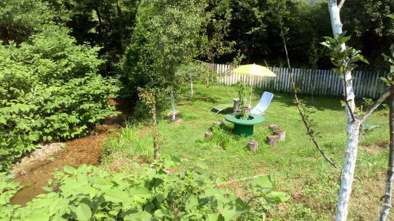 Cottage Forest Stream Visoko Exterior foto
